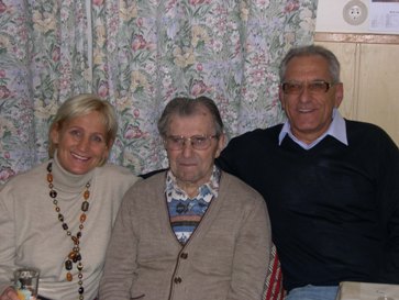 Bürgermeisterin Sonja Ottenbacher, Keil Johann und Vizebürgermeister Johann Rattensberger